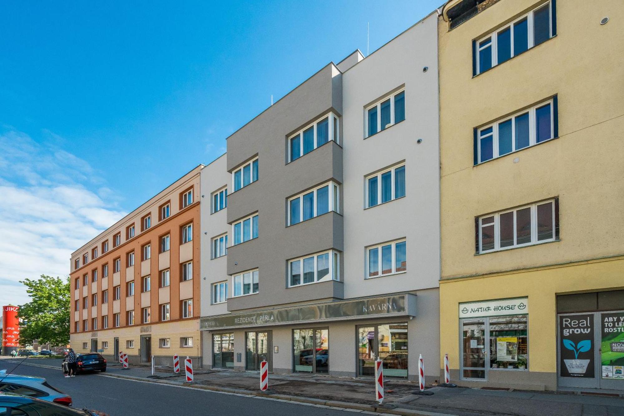 Perla Hradce Apartment Hradec Kralove Bagian luar foto